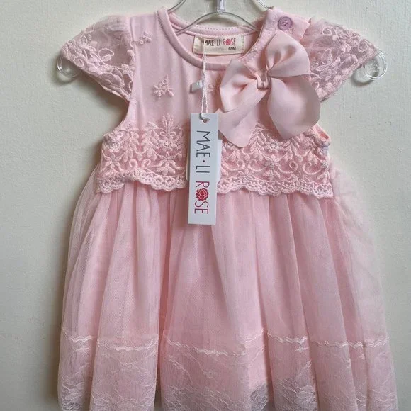 NWT Mae Li Rose Pink Lace Dress